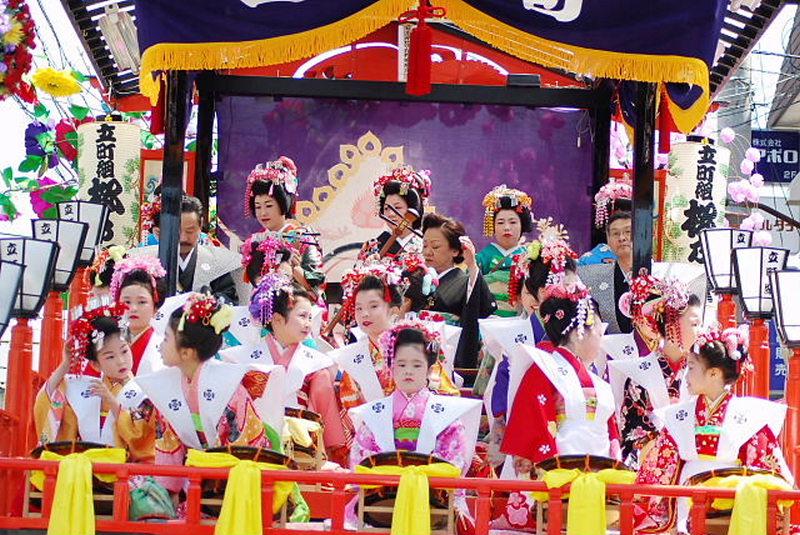 奥州市日高火防祭（本祭）2009その1 2009/04/29