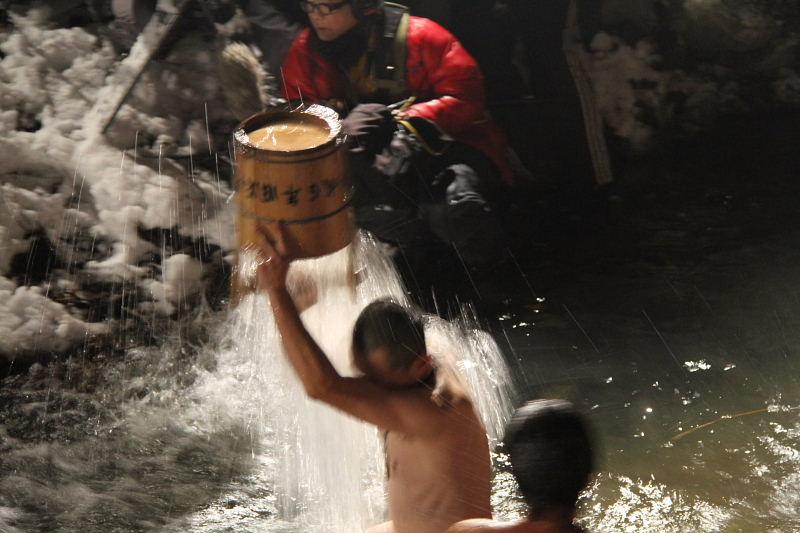 奥州・黒石寺「蘇民祭」2012その1 2011/02/09