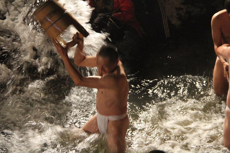 奥州・黒石寺「蘇民祭」2012その1 2011/02/09