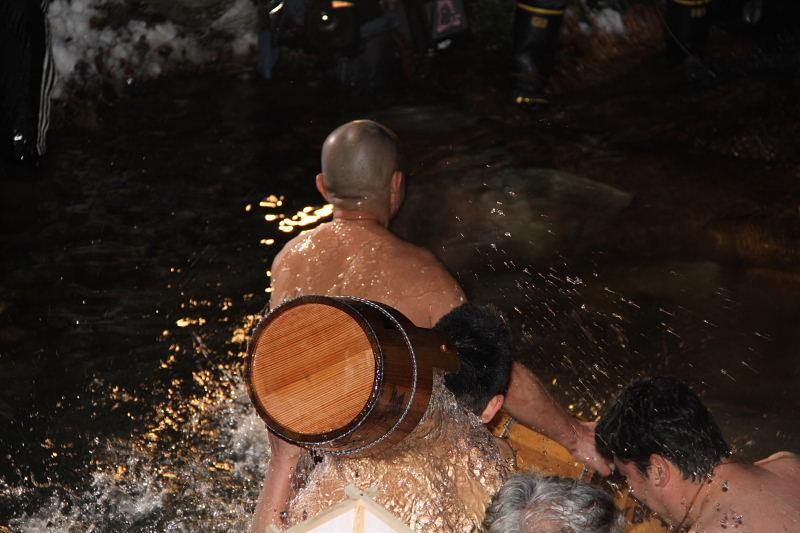 奥州・黒石寺「蘇民祭」2012その1 2011/02/09