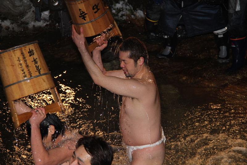 奥州・黒石寺「蘇民祭」2012その1 2011/02/09