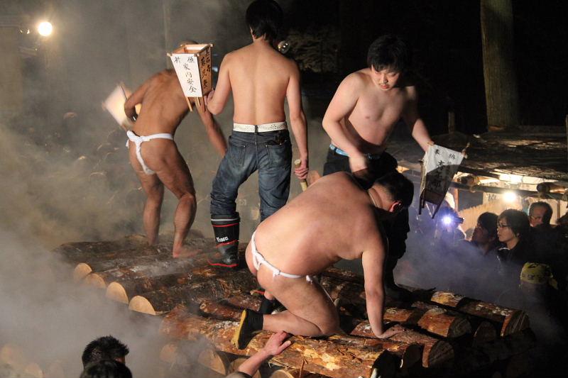 奥州・黒石寺「蘇民祭」2012その1 2011/02/09