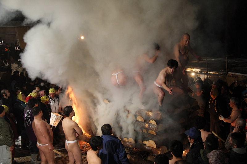 奥州・黒石寺「蘇民祭」2012その1 2011/02/09