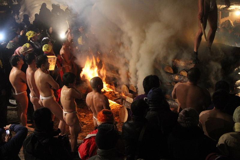奥州・黒石寺「蘇民祭」2012その1 2011/02/09