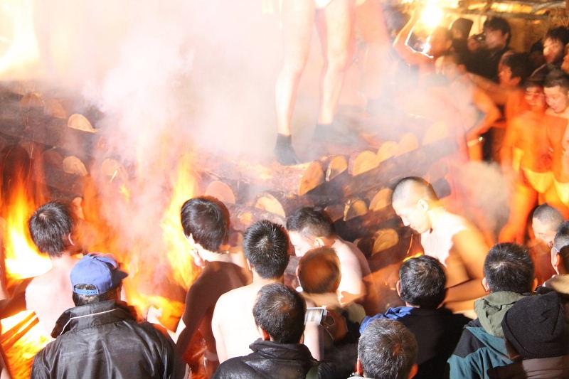 奥州・黒石寺「蘇民祭」2012その1 2011/02/09