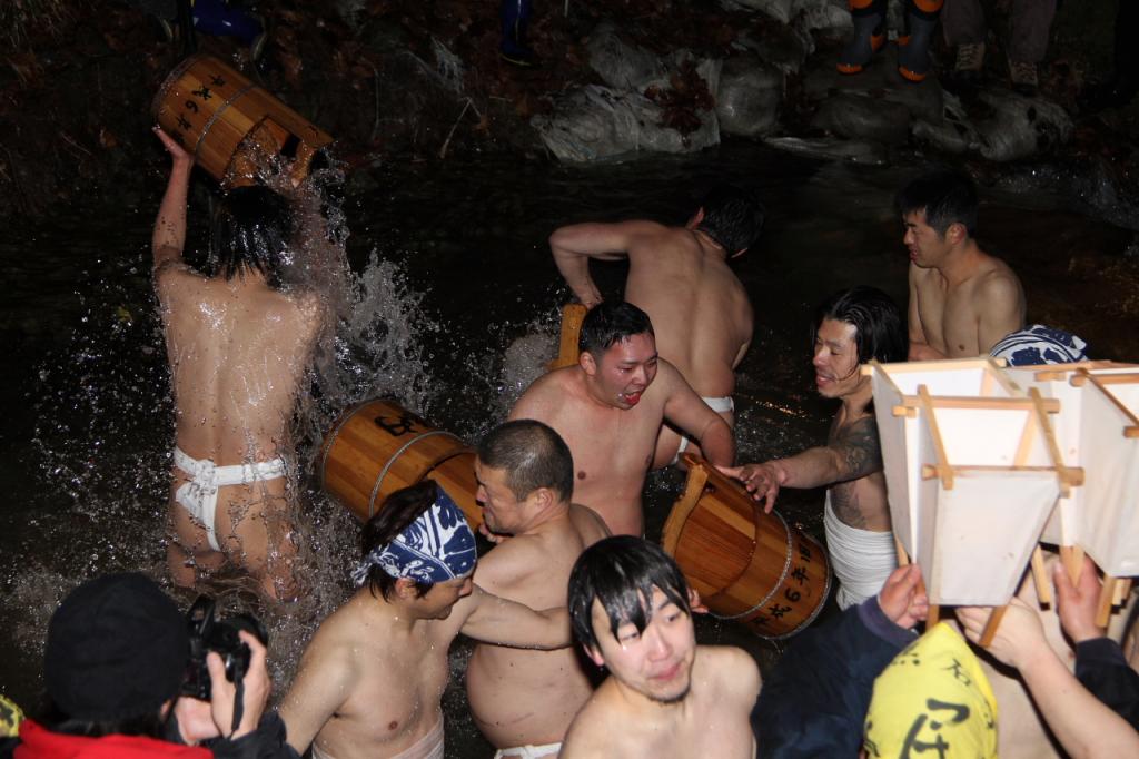 奥州・黒石寺「蘇民祭」(そみんさい)2015前編 2015/02/25