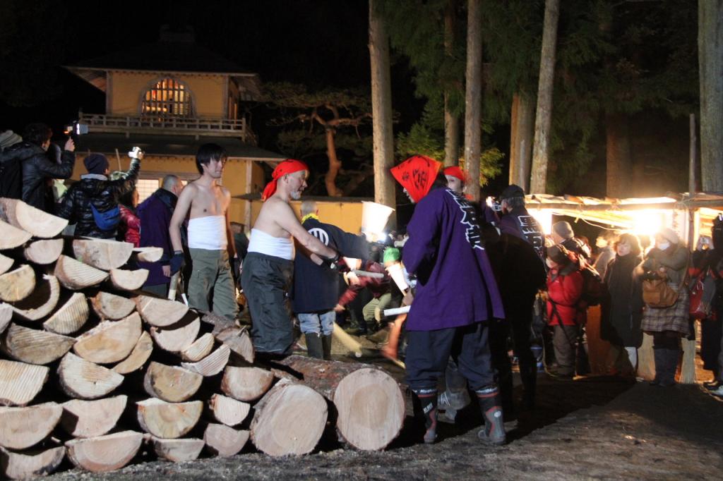 奥州・黒石寺「蘇民祭」(そみんさい)2015前編 2015/02/25