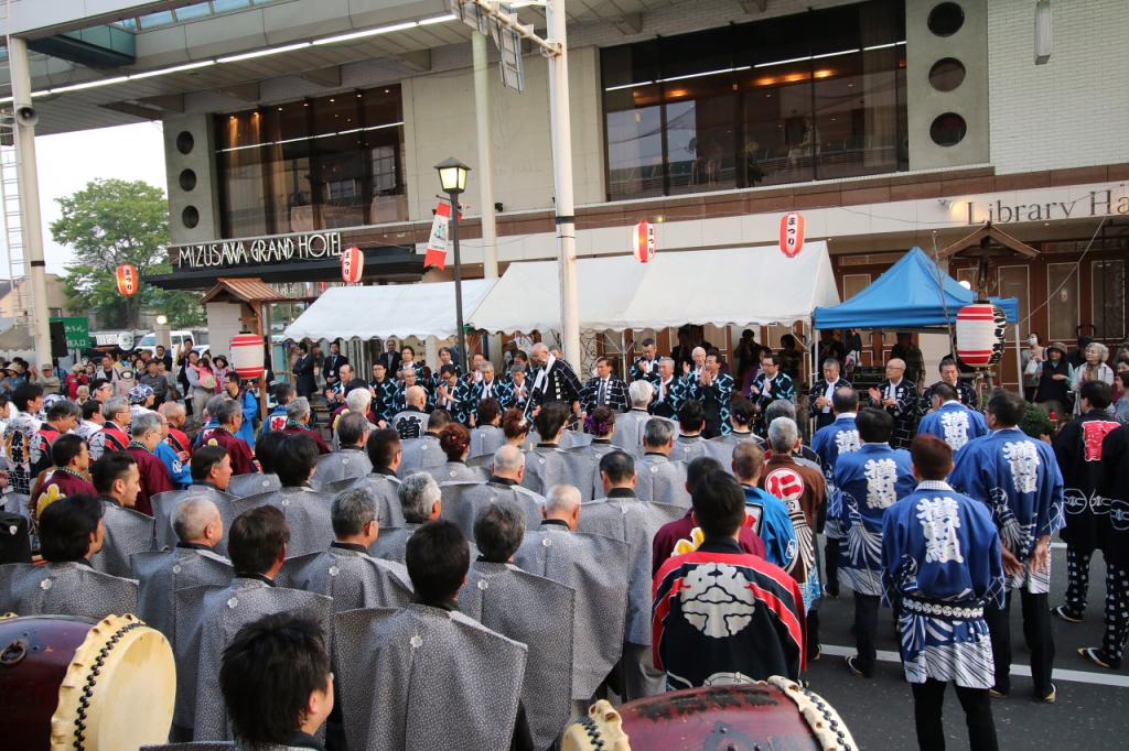 奥州市日高火防祭(前夜祭)2015後編 2015/04/28