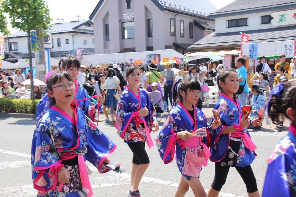 奥州前沢よさこいFesta11中編（奥州前沢よさこいフェスタ2015) 2015/07/12