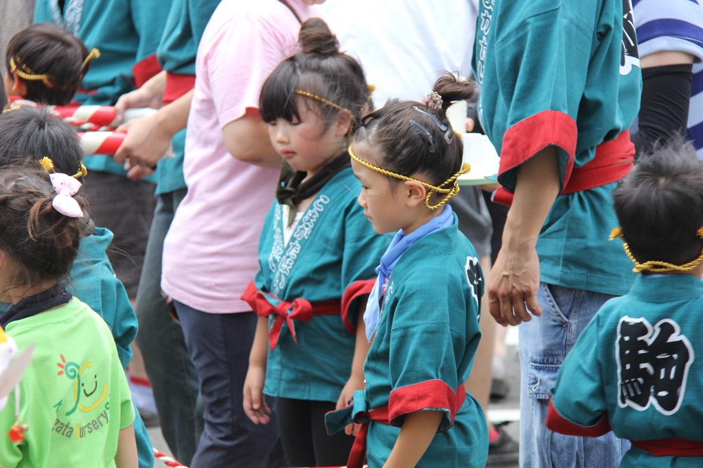 奥州水沢夏まつり2015中編 子供みこし・地方太鼓・干支和まつり・水沢ざっつぁか 2015/08/01 奥州市どっとこむイベント写真館[写真1]