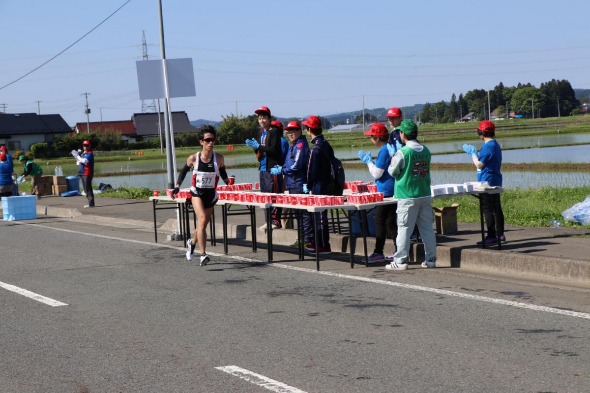 いわて奥州きらめきマラソン2018 フルマラソン5・37.5km給水/10km折り返し 2018/05/20