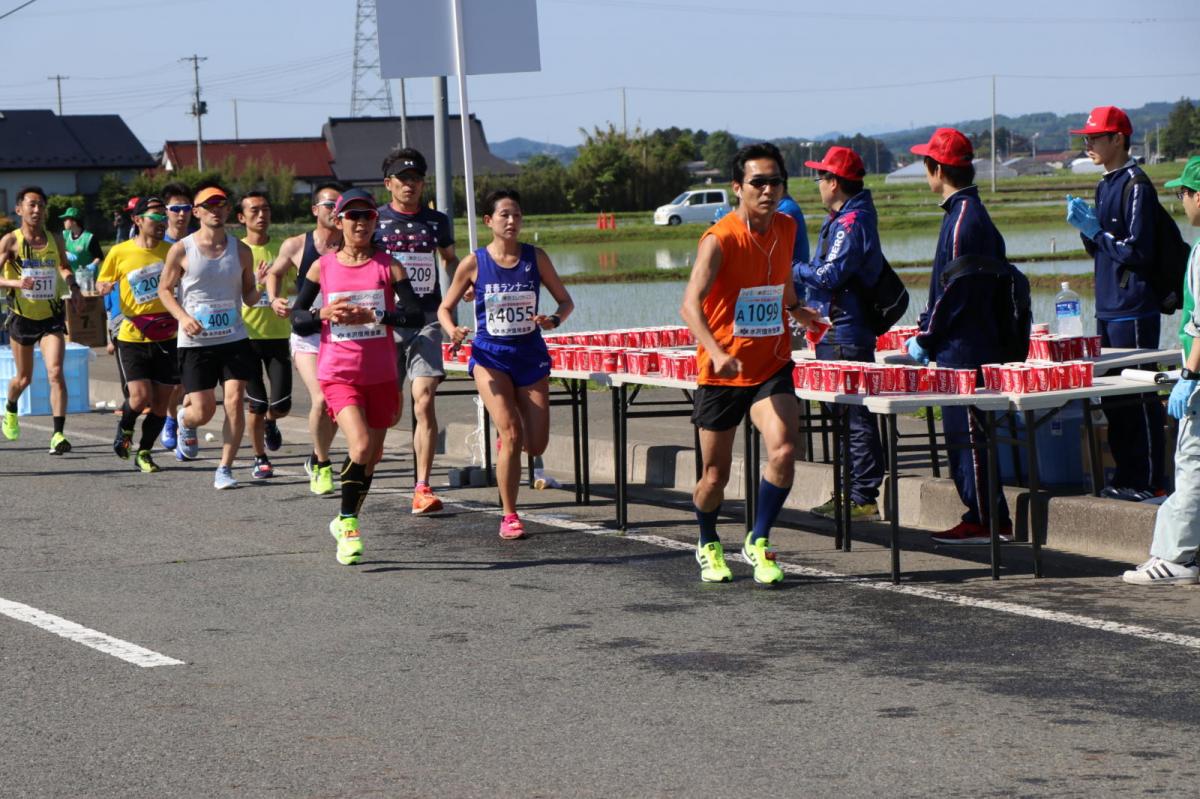 いわて奥州きらめきマラソン2018 フルマラソン5・37.5km給水/10km折り返し 2018/05/20