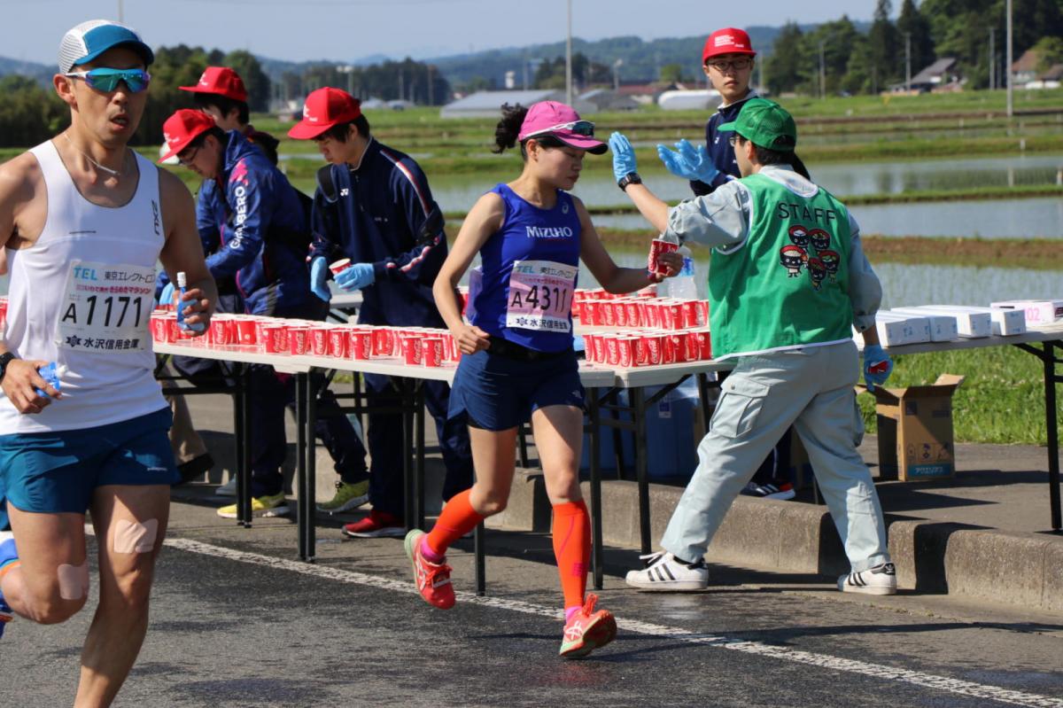 いわて奥州きらめきマラソン2018 フルマラソン5・37.5km給水/10km折り返し 2018/05/20