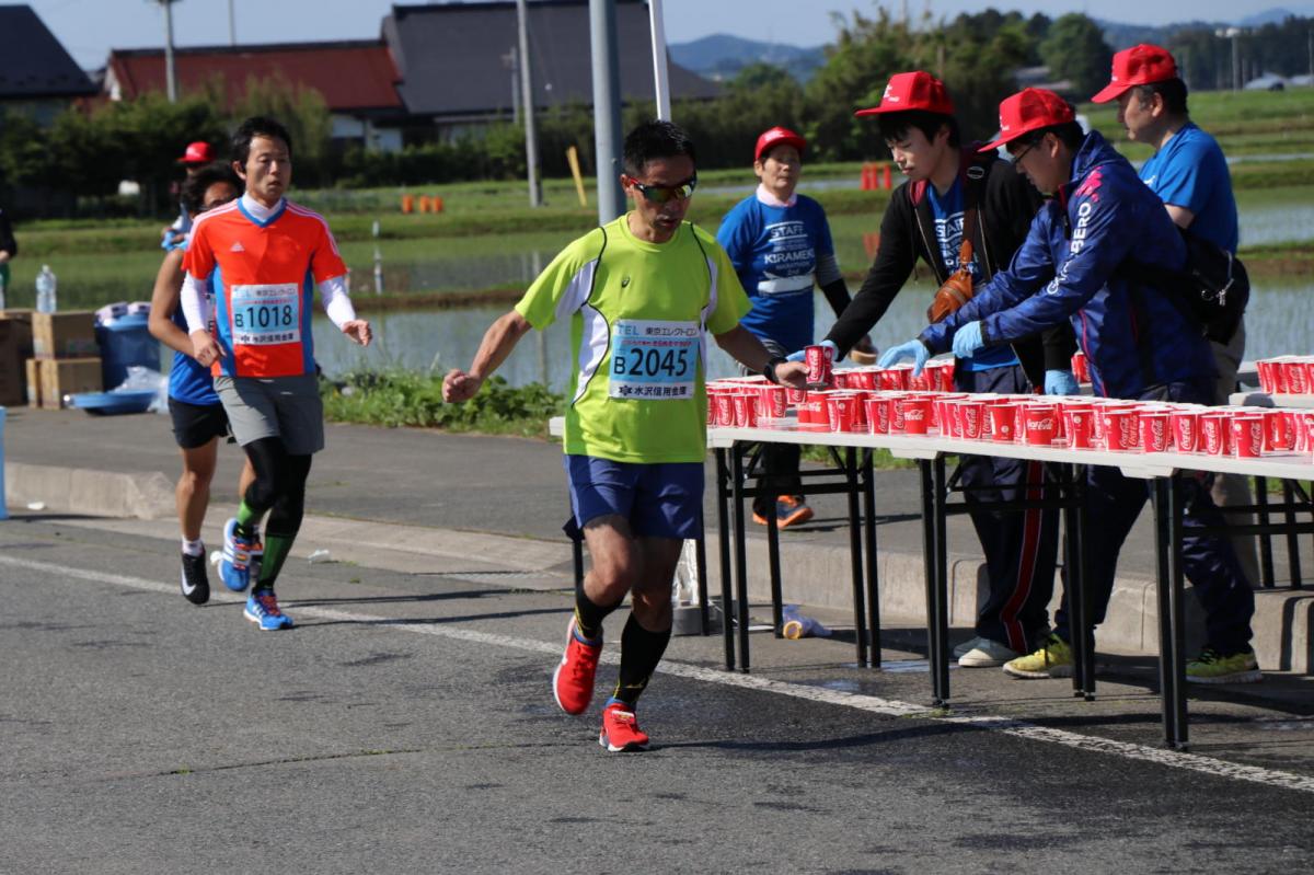 いわて奥州きらめきマラソン2018 フルマラソン5・37.5km給水/10km折り返し 2018/05/20