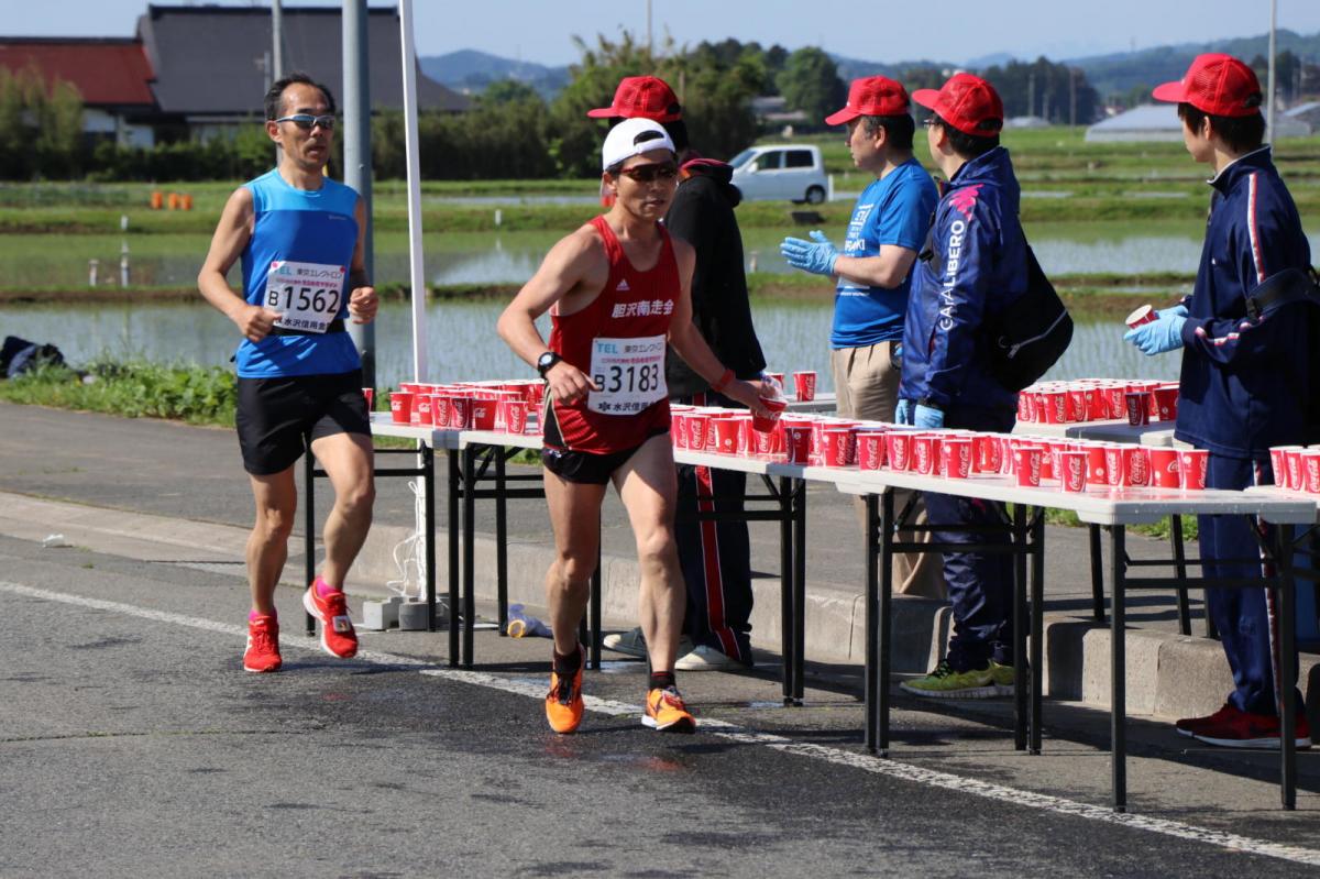 いわて奥州きらめきマラソン2018 フルマラソン5・37.5km給水/10km折り返し 2018/05/20