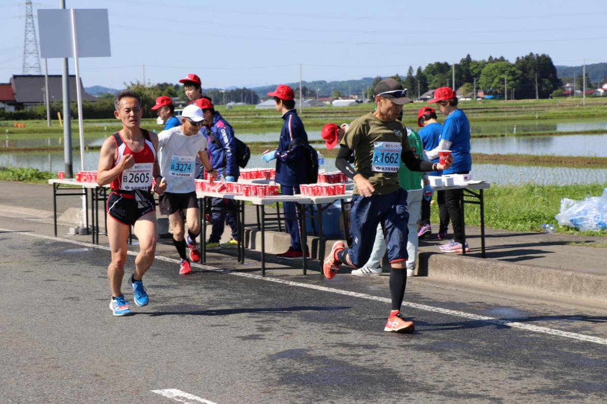 いわて奥州きらめきマラソン2018 フルマラソン5・37.5km給水/10km折り返し 2018/05/20