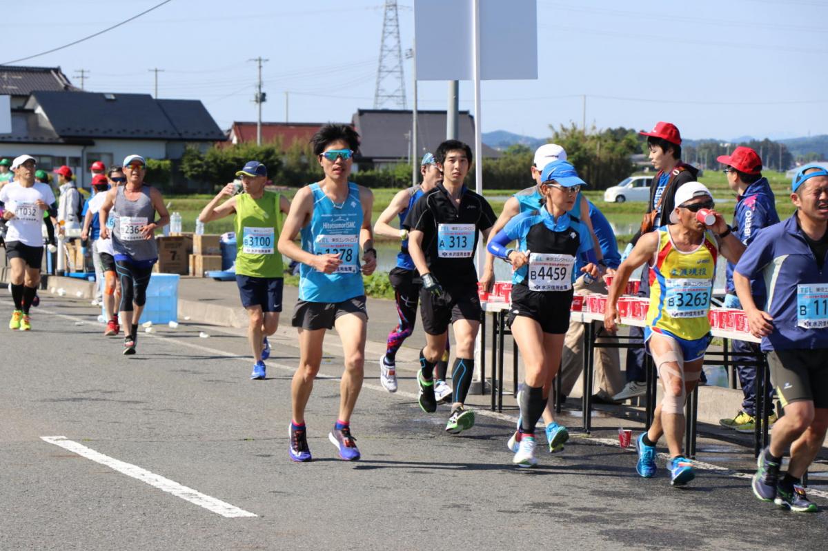 いわて奥州きらめきマラソン2018 フルマラソン5・37.5km給水/10km折り返し 2018/05/20