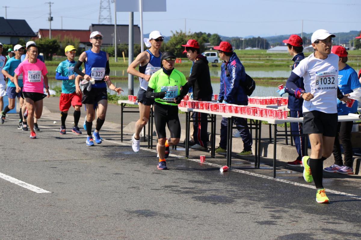 いわて奥州きらめきマラソン2018 フルマラソン5・37.5km給水/10km折り返し 2018/05/20