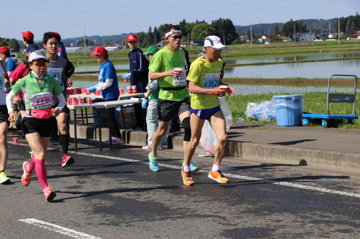 いわて奥州きらめきマラソン2018 フルマラソン5・37.5km給水/10km折り返し 2018/05/20