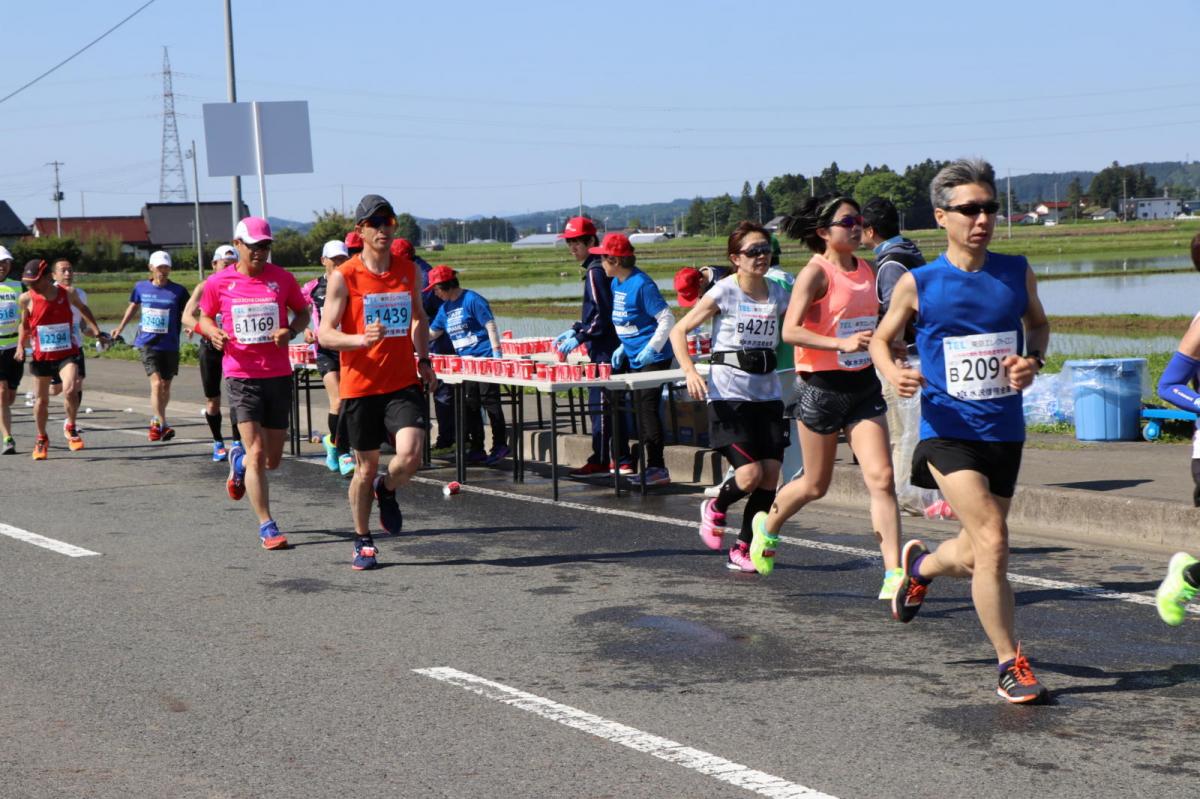 いわて奥州きらめきマラソン2018 フルマラソン5・37.5km給水/10km折り返し 2018/05/20