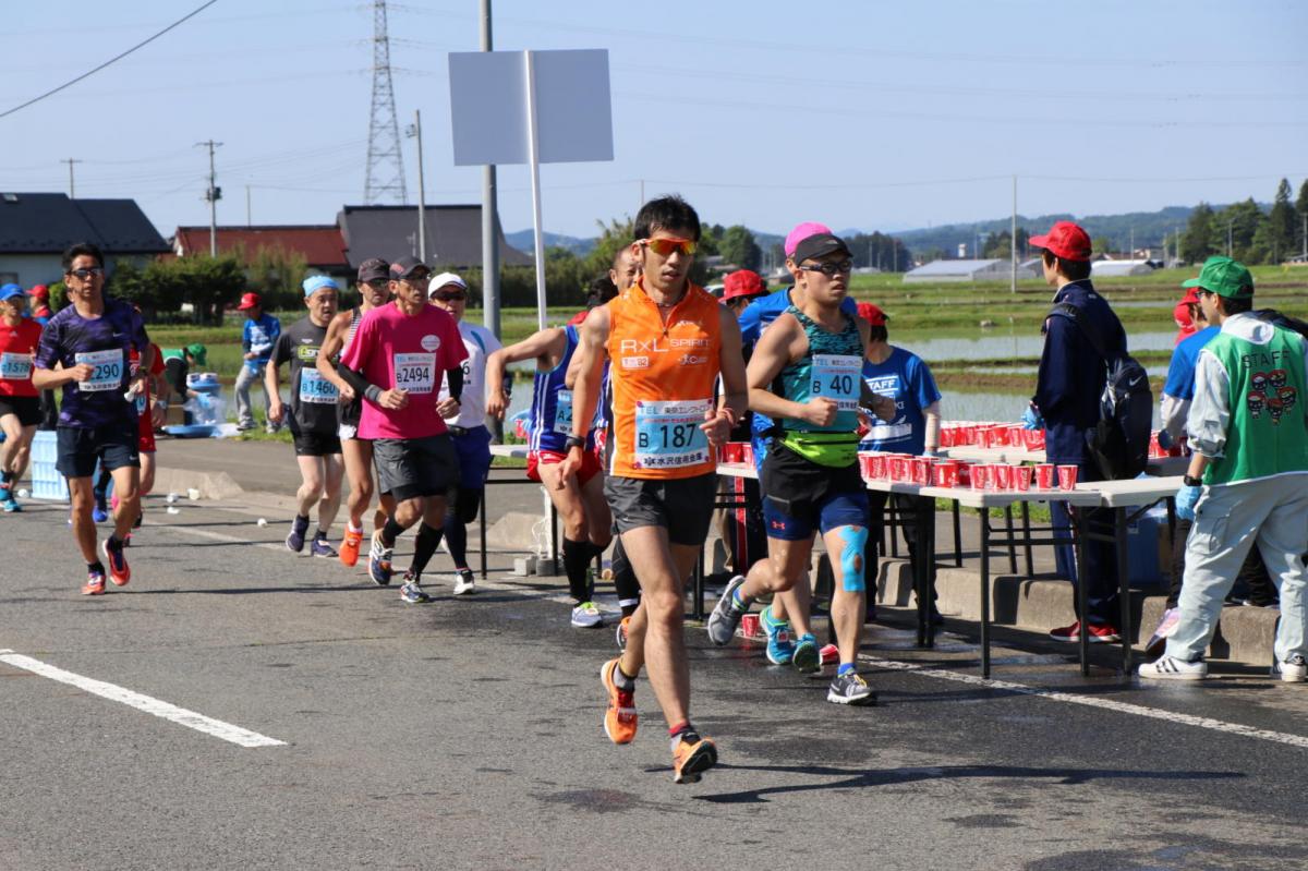 いわて奥州きらめきマラソン2018 フルマラソン5・37.5km給水/10km折り返し 2018/05/20
