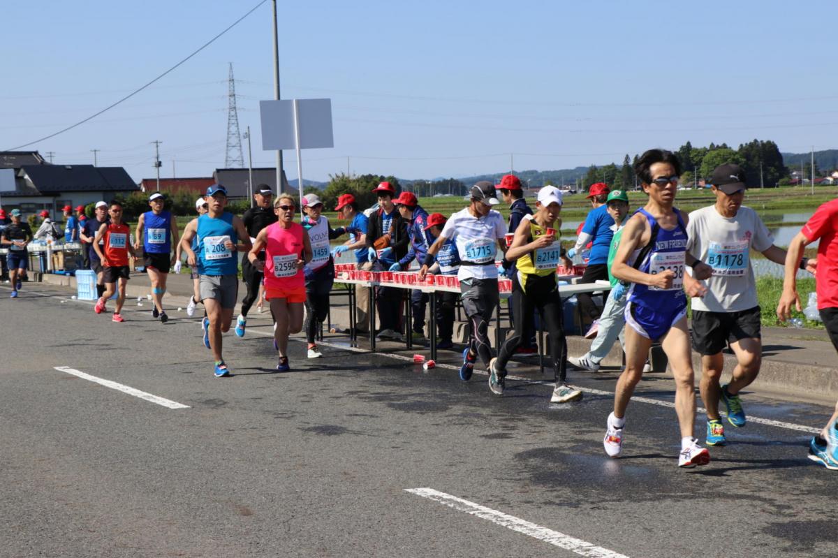 いわて奥州きらめきマラソン2018 フルマラソン5・37.5km給水/10km折り返し 2018/05/20