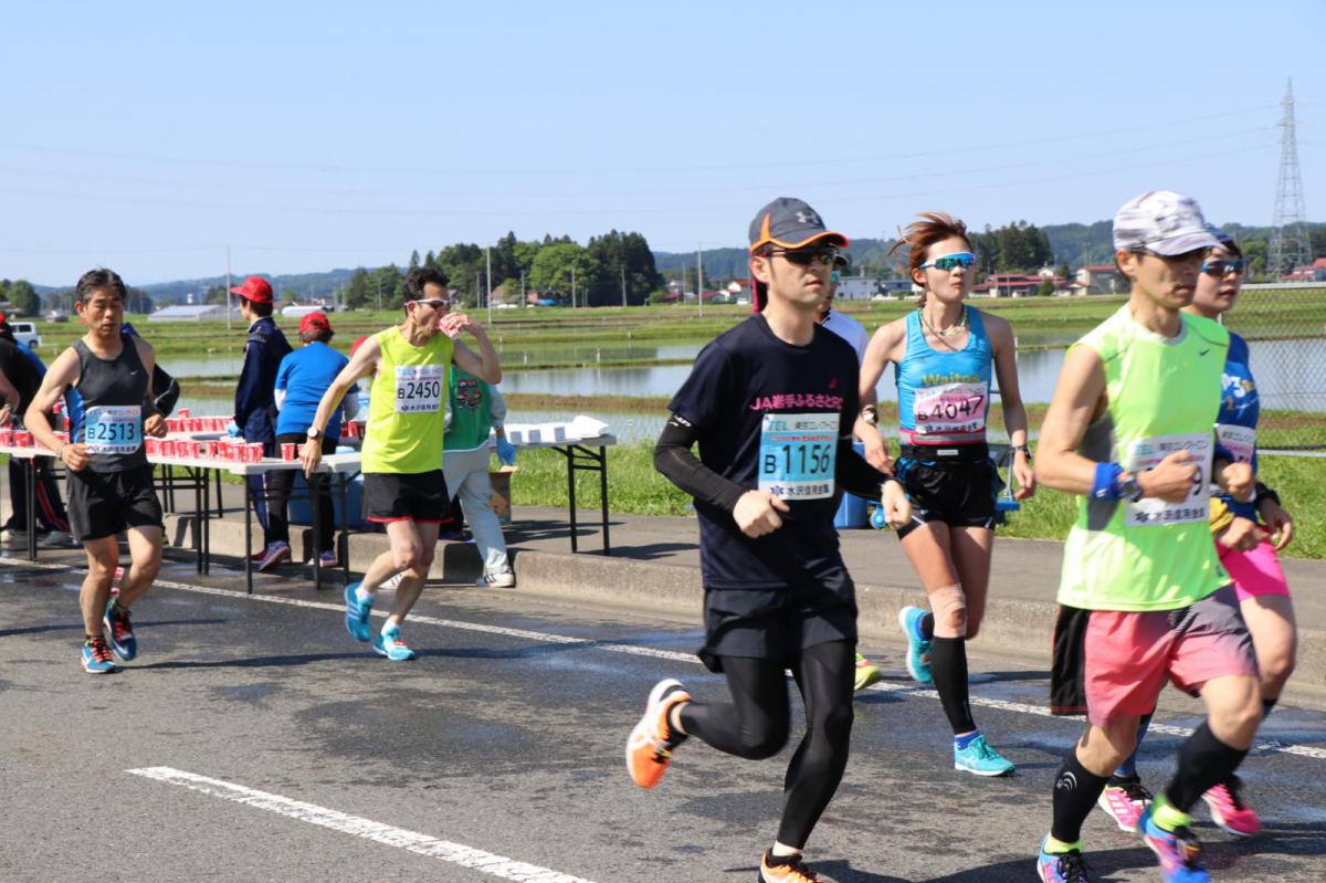 いわて奥州きらめきマラソン2018 フルマラソン5・37.5km給水/10km折り返し 2018/05/20