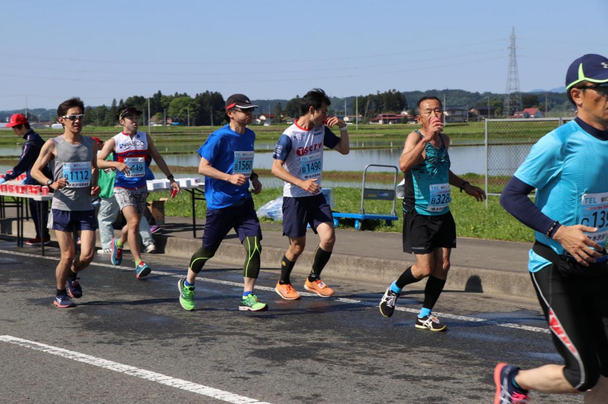 いわて奥州きらめきマラソン2018 フルマラソン5・37.5km給水/10km折り返し 2018/05/20