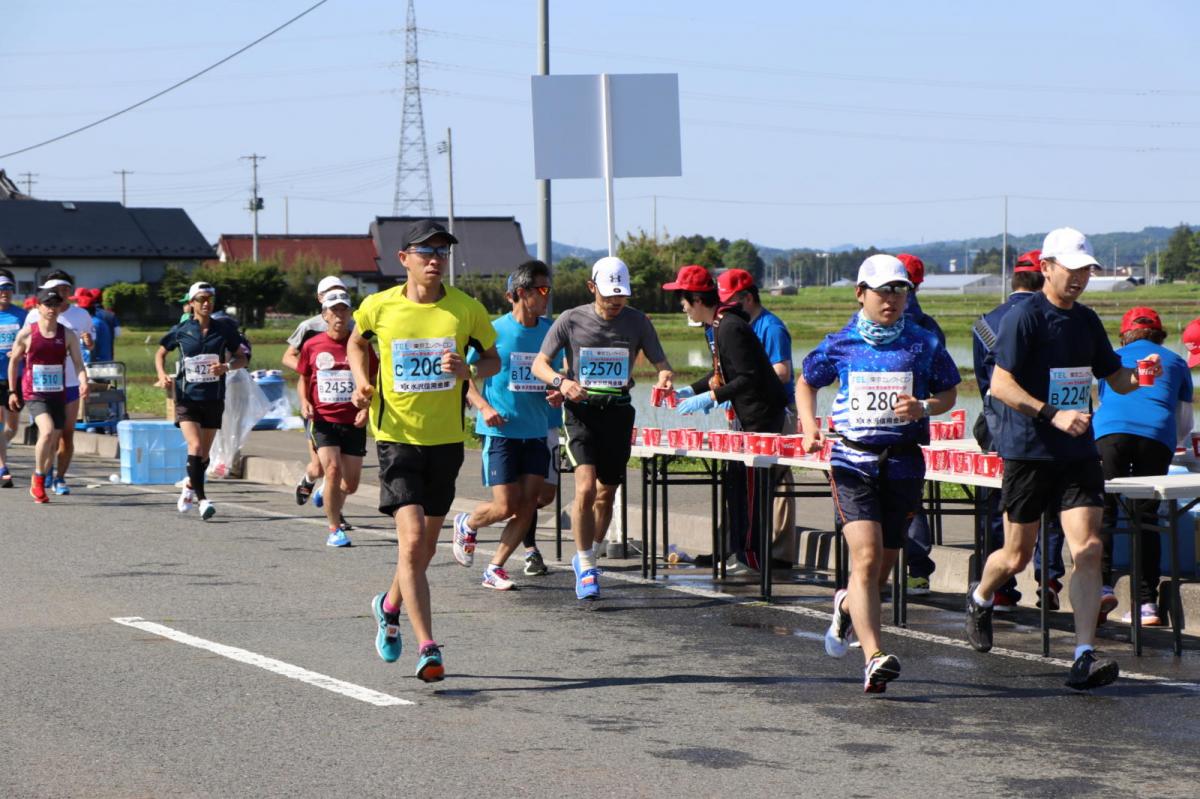 いわて奥州きらめきマラソン2018 フルマラソン5・37.5km給水/10km折り返し 2018/05/20