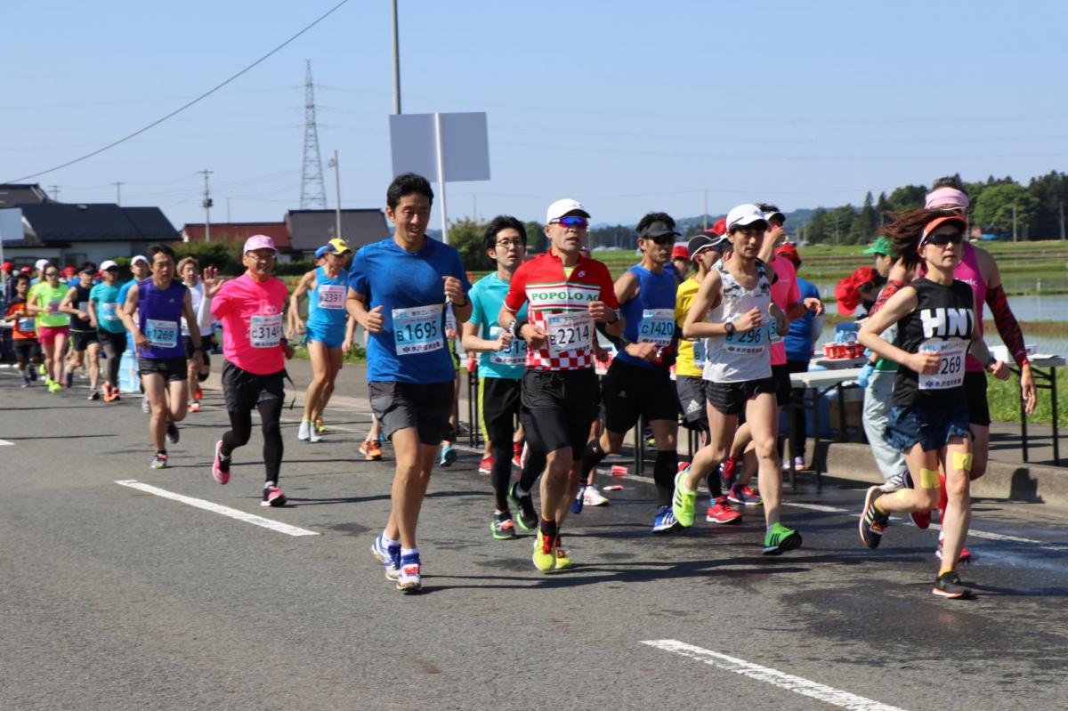 いわて奥州きらめきマラソン2018 フルマラソン5・37.5km給水/10km折り返し 2018/05/20