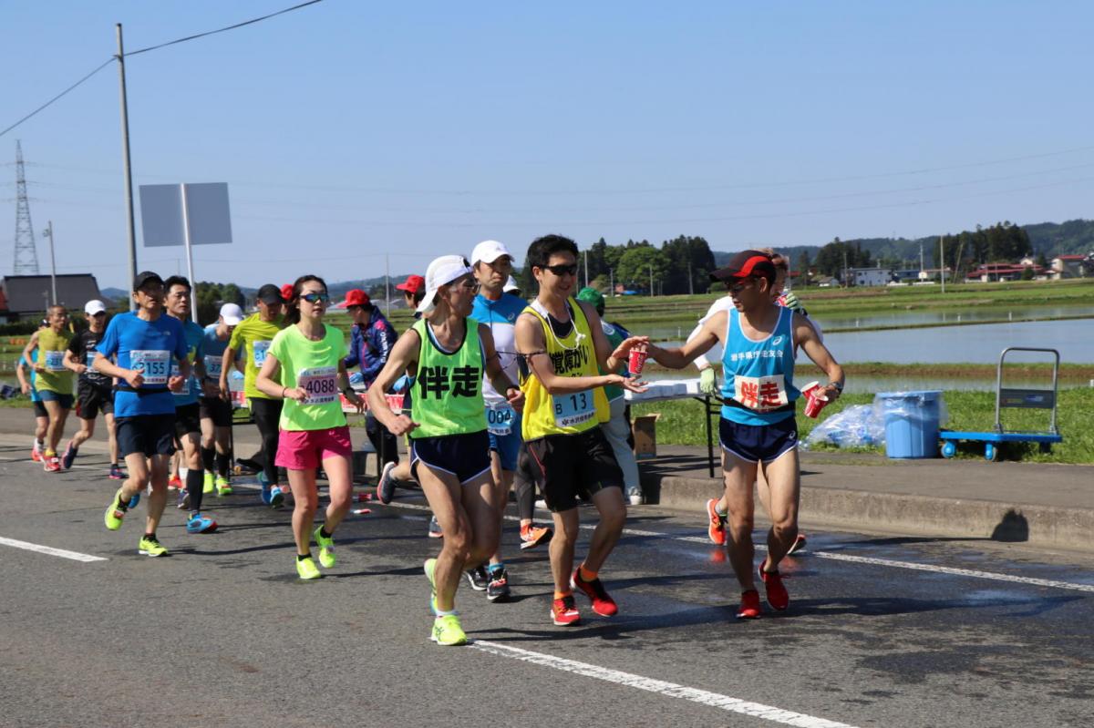いわて奥州きらめきマラソン2018 フルマラソン5・37.5km給水/10km折り返し 2018/05/20