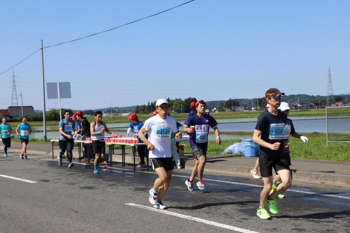 いわて奥州きらめきマラソン2018 フルマラソン5・37.5km給水/10km折り返し 2018/05/20