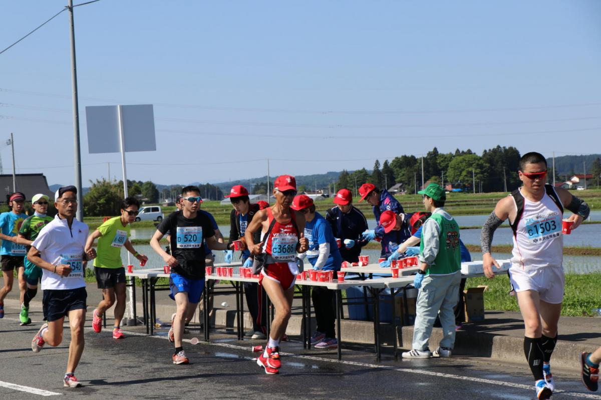 いわて奥州きらめきマラソン2018 フルマラソン5・37.5km給水/10km折り返し 2018/05/20