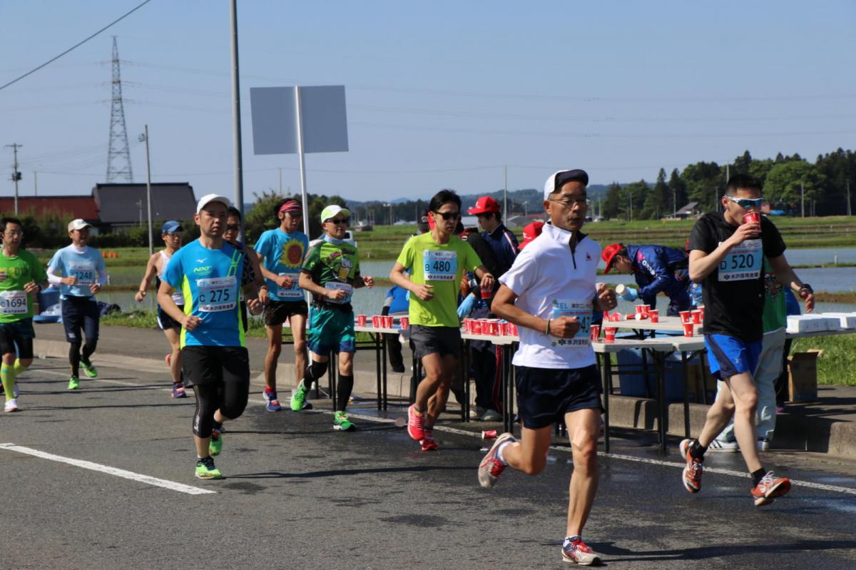 いわて奥州きらめきマラソン2018 フルマラソン5・37.5km給水/10km折り返し 2018/05/20