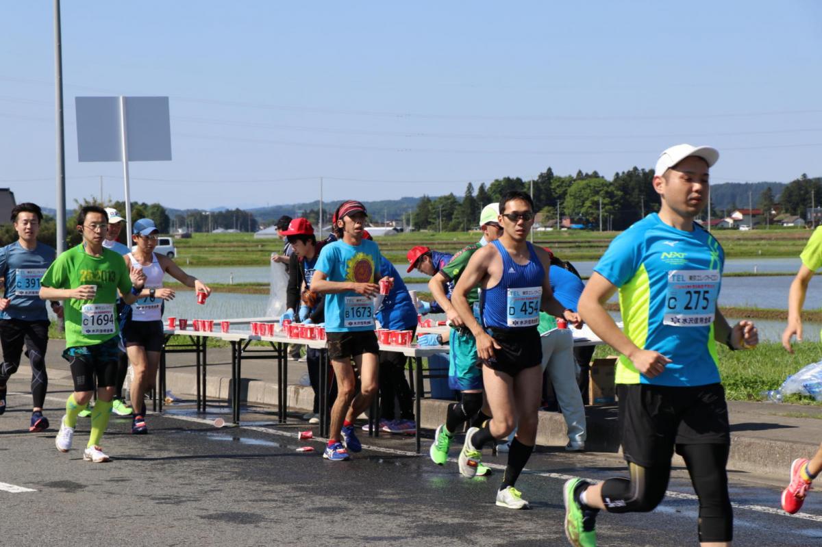 いわて奥州きらめきマラソン2018 フルマラソン5・37.5km給水/10km折り返し 2018/05/20