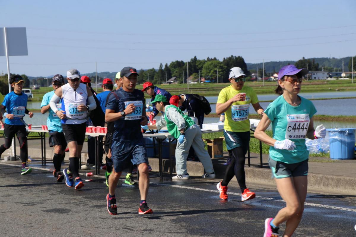 いわて奥州きらめきマラソン2018 フルマラソン5・37.5km給水/10km折り返し 2018/05/20