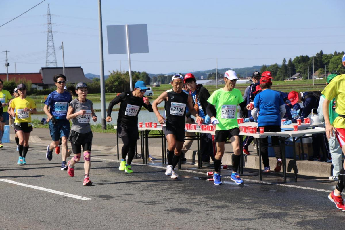 いわて奥州きらめきマラソン2018 フルマラソン5・37.5km給水/10km折り返し 2018/05/20