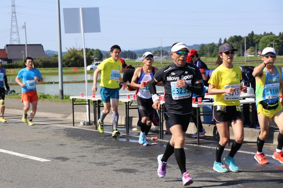 いわて奥州きらめきマラソン2018 フルマラソン5・37.5km給水/10km折り返し 2018/05/20