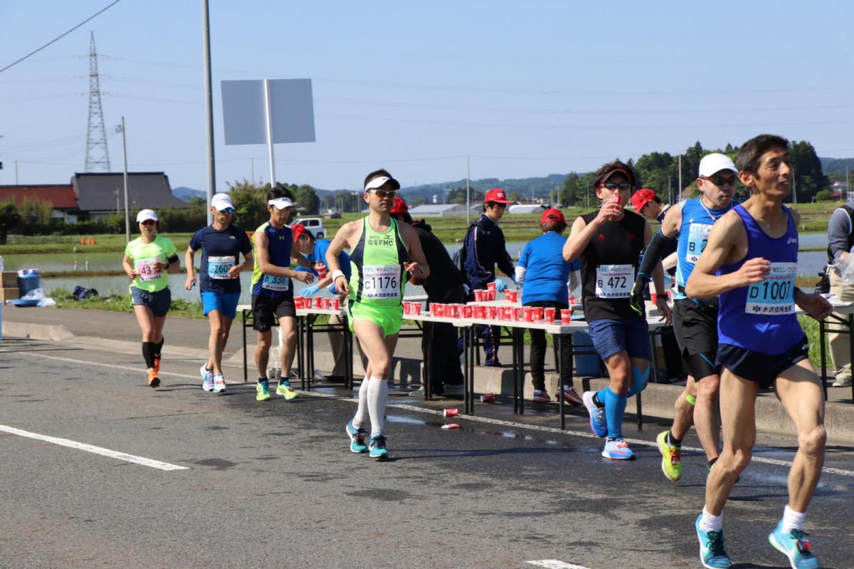 いわて奥州きらめきマラソン2018 フルマラソン5・37.5km給水/10km折り返し 2018/05/20