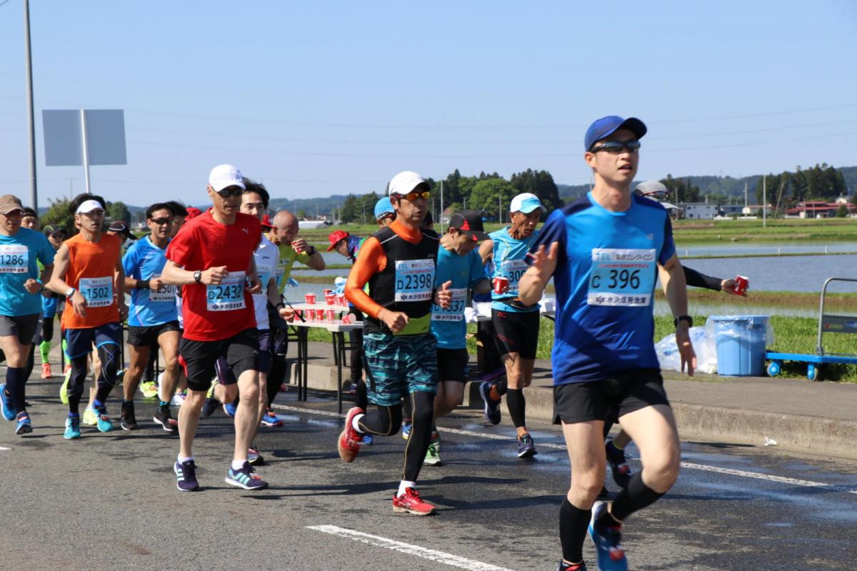 いわて奥州きらめきマラソン2018 フルマラソン5・37.5km給水/10km折り返し 2018/05/20
