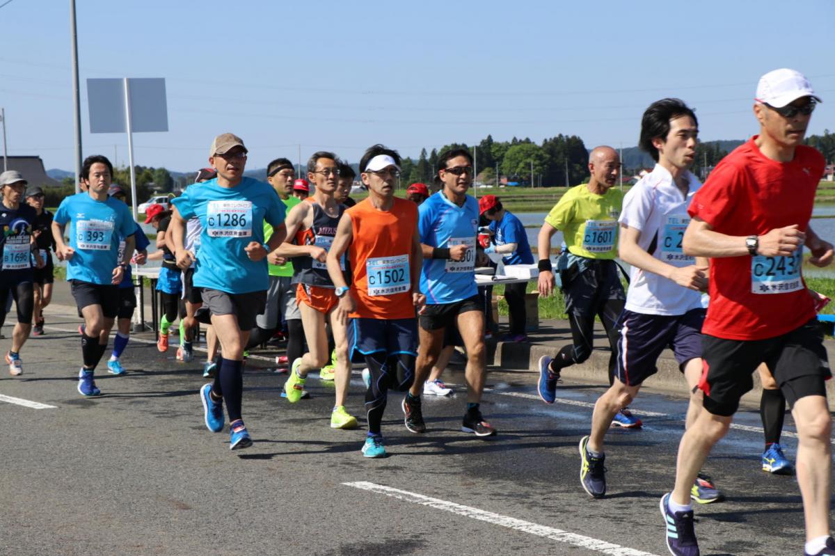 いわて奥州きらめきマラソン2018 フルマラソン5・37.5km給水/10km折り返し 2018/05/20
