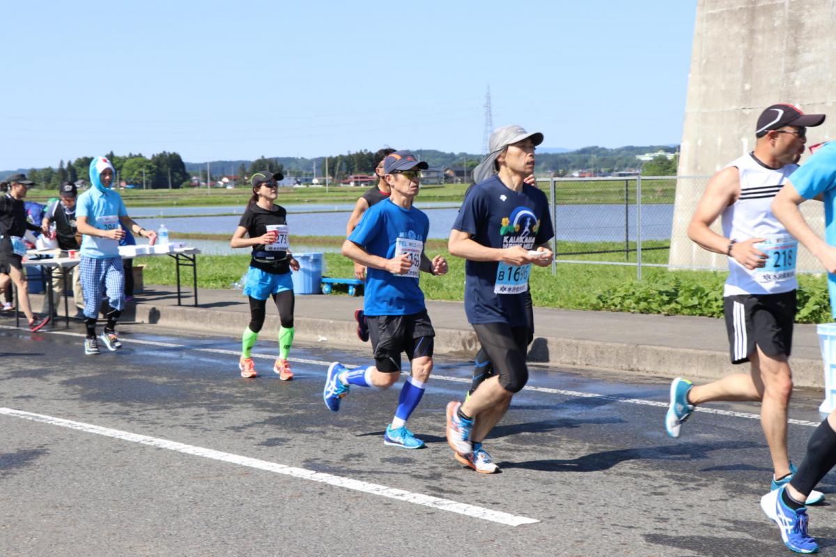 いわて奥州きらめきマラソン2018 フルマラソン5・37.5km給水/10km折り返し 2018/05/20