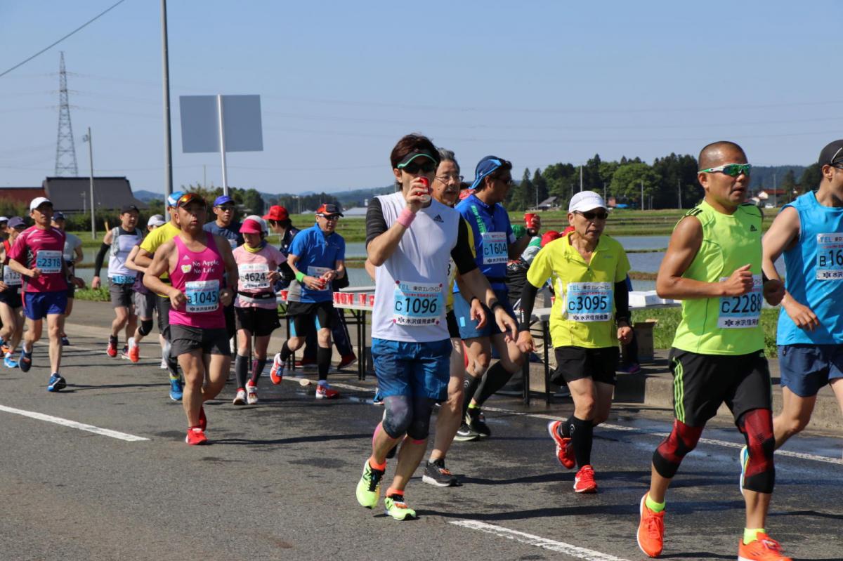 いわて奥州きらめきマラソン2018 フルマラソン5・37.5km給水/10km折り返し 2018/05/20