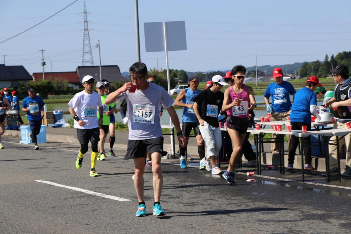 いわて奥州きらめきマラソン2018 フルマラソン5・37.5km給水/10km折り返し 2018/05/20