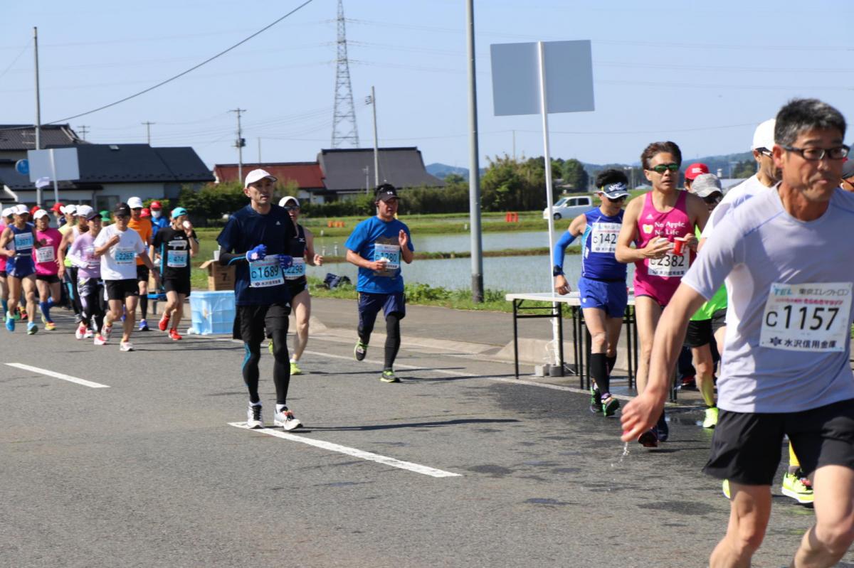 いわて奥州きらめきマラソン2018 フルマラソン5・37.5km給水/10km折り返し 2018/05/20