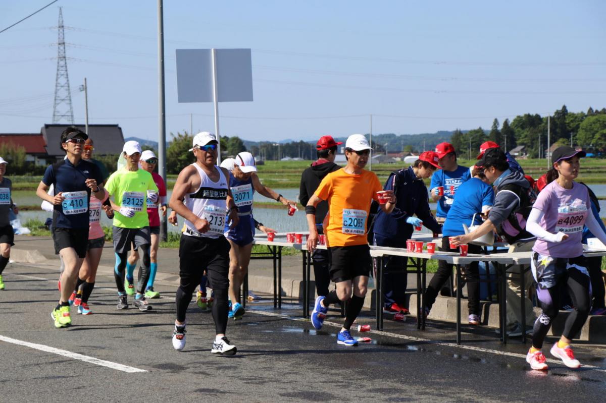 いわて奥州きらめきマラソン2018 フルマラソン5・37.5km給水/10km折り返し 2018/05/20