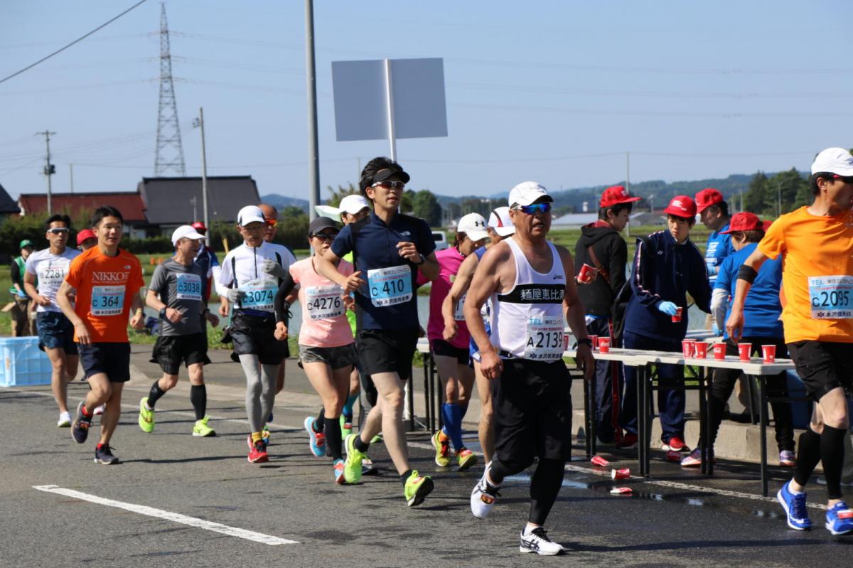 いわて奥州きらめきマラソン2018 フルマラソン5・37.5km給水/10km折り返し 2018/05/20