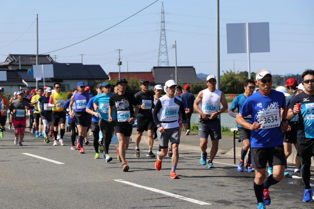 いわて奥州きらめきマラソン2018 フルマラソン5・37.5km給水/10km折り返し 2018/05/20