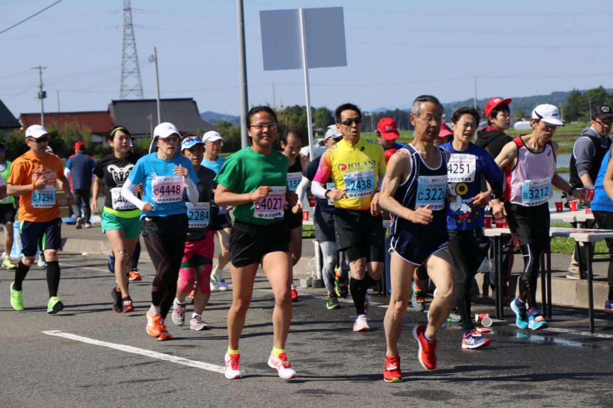 いわて奥州きらめきマラソン2018 フルマラソン5・37.5km給水/10km折り返し 2018/05/20