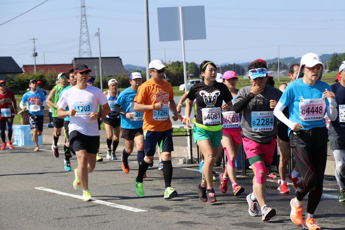 いわて奥州きらめきマラソン2018 フルマラソン5・37.5km給水/10km折り返し 2018/05/20